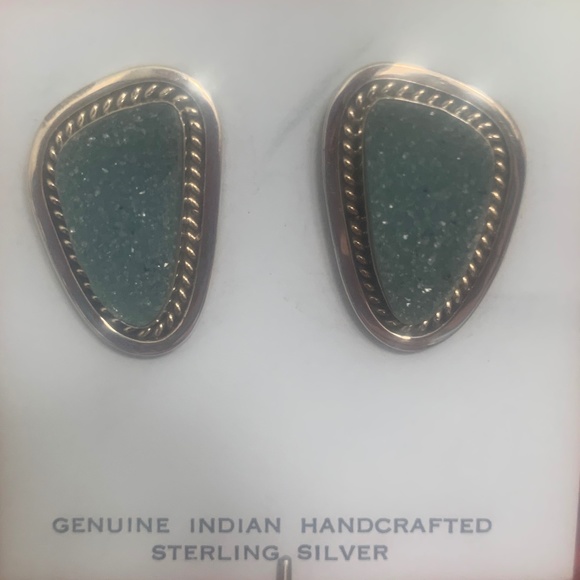 Druzi Quartz Handcrafted Genuine Indian Sterling Silver Earrings - Picture 6 of 8